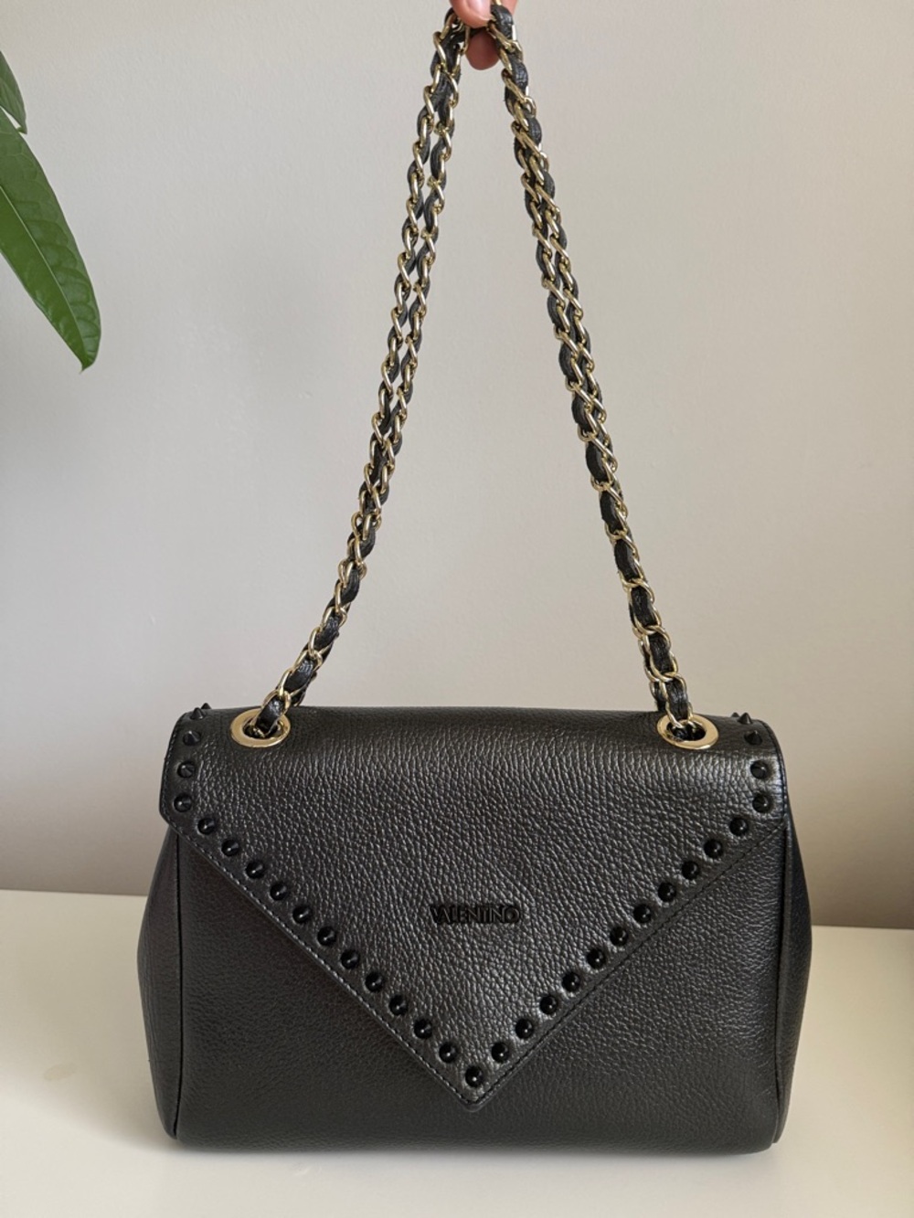 Valentino Black Pebbled Leather Stud-Trim Shoulder Bag with Gold Chain - Picture 9 of 13